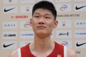 NBA篮网vs雄鹿_NBA篮网vs雄鹿超清直播_NBA篮网vs雄鹿1080p 在线观看